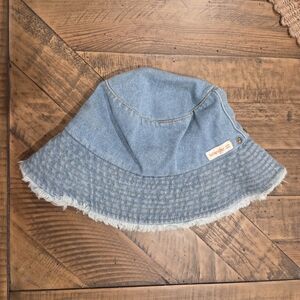 Wrangler X Billabong Distressed Denim Bucket Hat OS